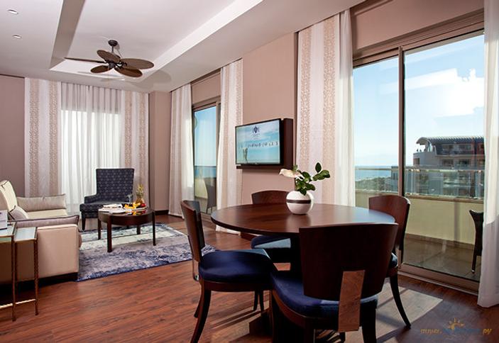 Palazzo Suite Sea View