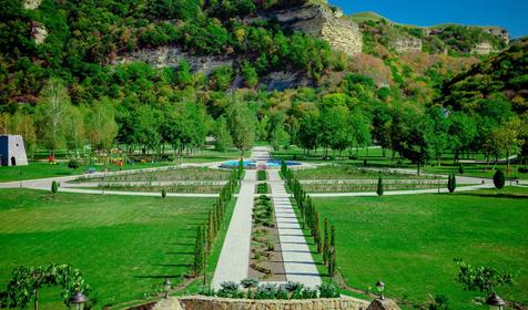 Adijuh Palace (Адиюх Пэлас), Карачаево-Черкесская Республика, п. Хабез