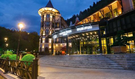 Отель Crowne Plaza Borjomi, Боржоми, Грузия