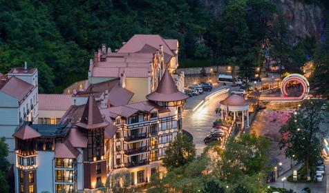 Отель Crowne Plaza Borjomi, Боржоми, Грузия