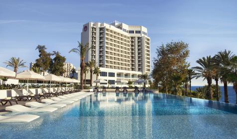 Akra Hotel